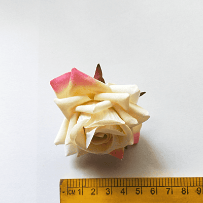 Velvet Artificial Flowers 5 cm Velvet Artificial Flowers 5 cm