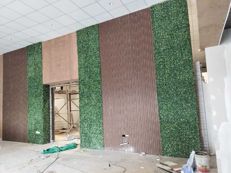 Green Wall With Installation - Shanti Mohan Developers LLP