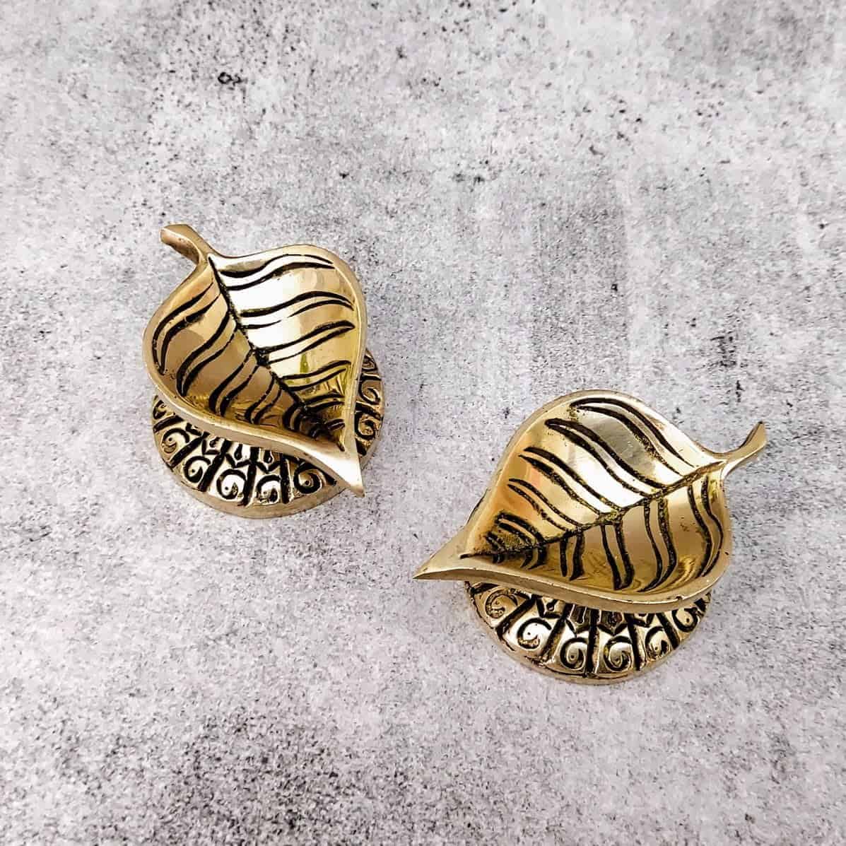 Brass Peeple Leaf Design Diya Pair - 1.5 inch Height | Decorative Brass Diya Pair with Peeple Leaf Design