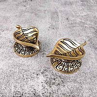Brass Peeple Leaf Design Diya Pair - 1.5 inch Height | Decorative Brass Diya Pair with Peeple Leaf Design