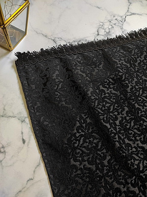 Aswad Black Luxury Prayer Mat - Personalized