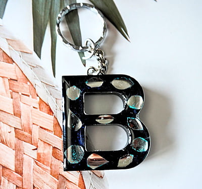 'B' SHADOW BEAST  LETTER KEYCHAIN