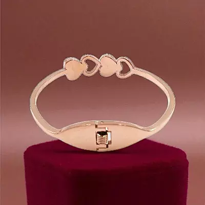 Dainty Heart Bangle Bracelet with Black Enamel