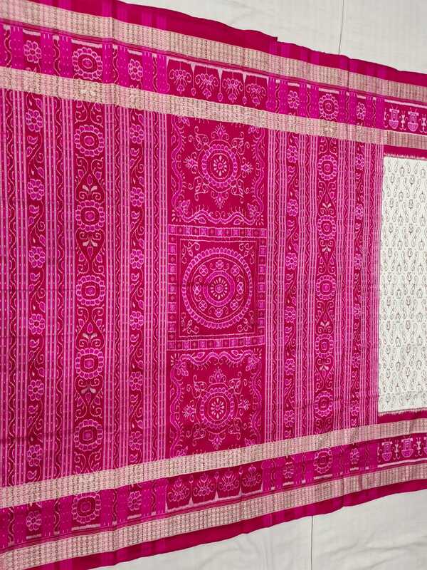 WHITE DOUBLE BORDER BANDHA SILK SAREE