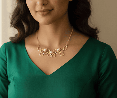 Necklace Three Pearl