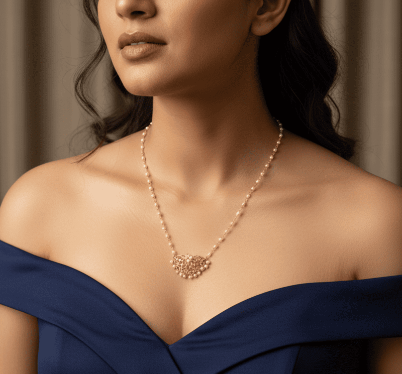 Necklace Gold with Small Pearls