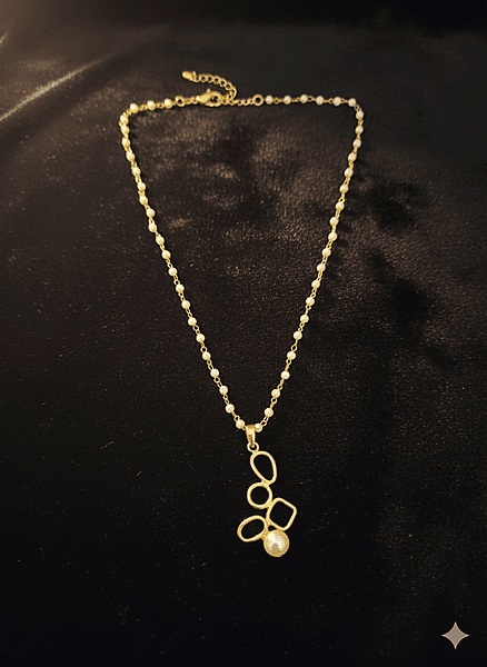 Necklace Pearl Drop Design