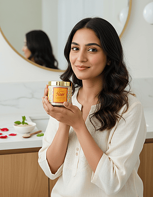 NOOR  Brightening Face Cleanser