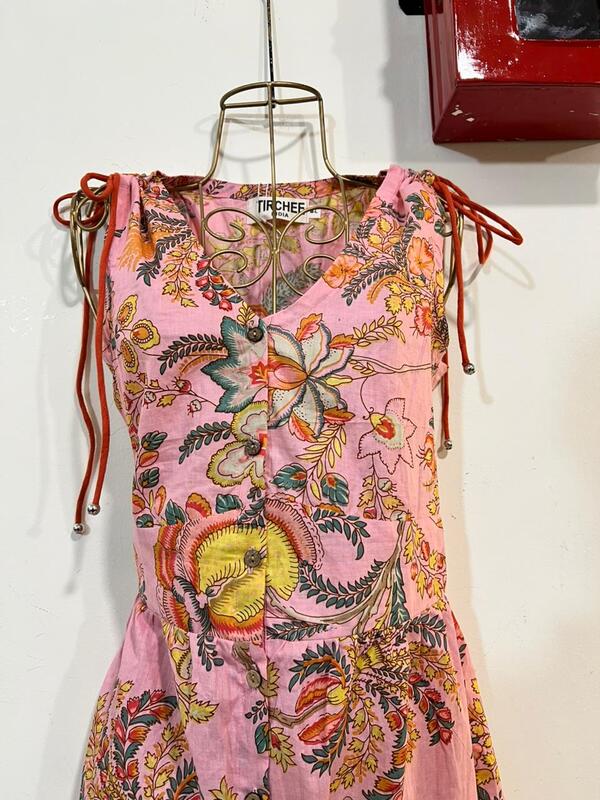 Leher's Sleeve-Less Fit & Flare Dress - Light Pink & Flowers