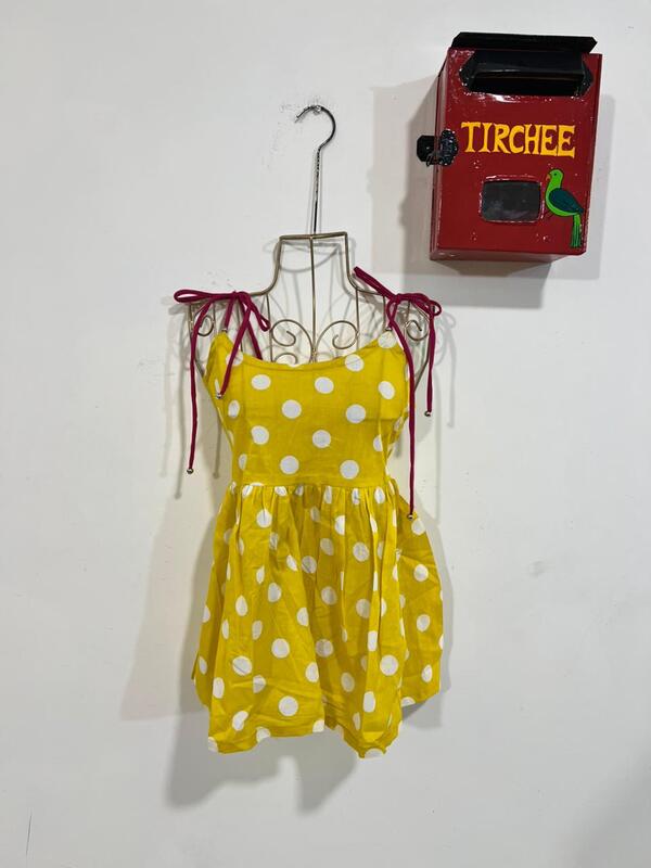 Basanti's Classic Tube Top - yellow Polka