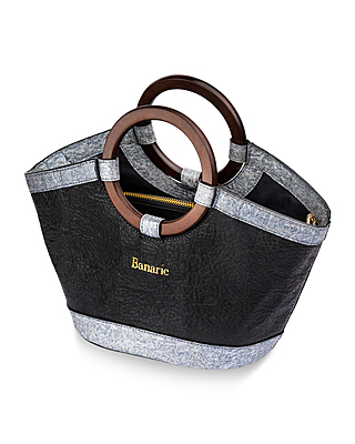 Beach Style Hand Bag with Wooden Handle