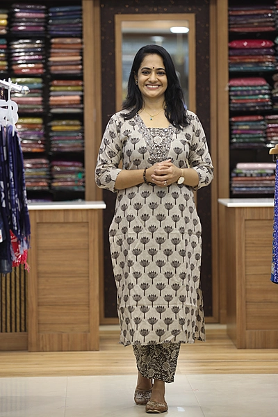 16ja kashish co ord set