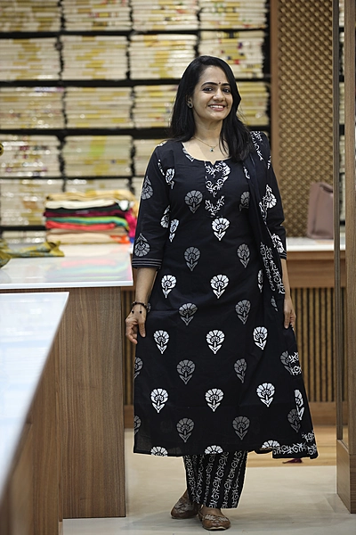 22jd black printed cotton set