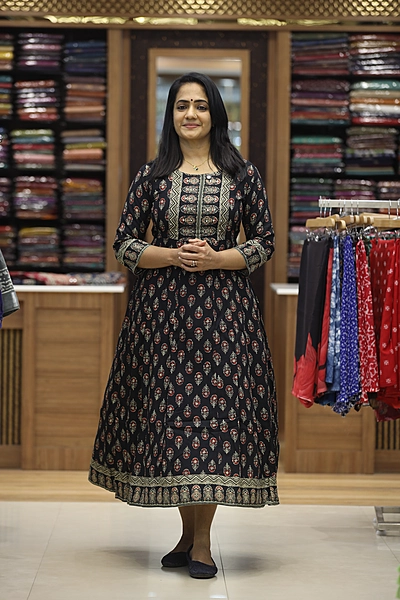 1828jb black anarkali48 length top