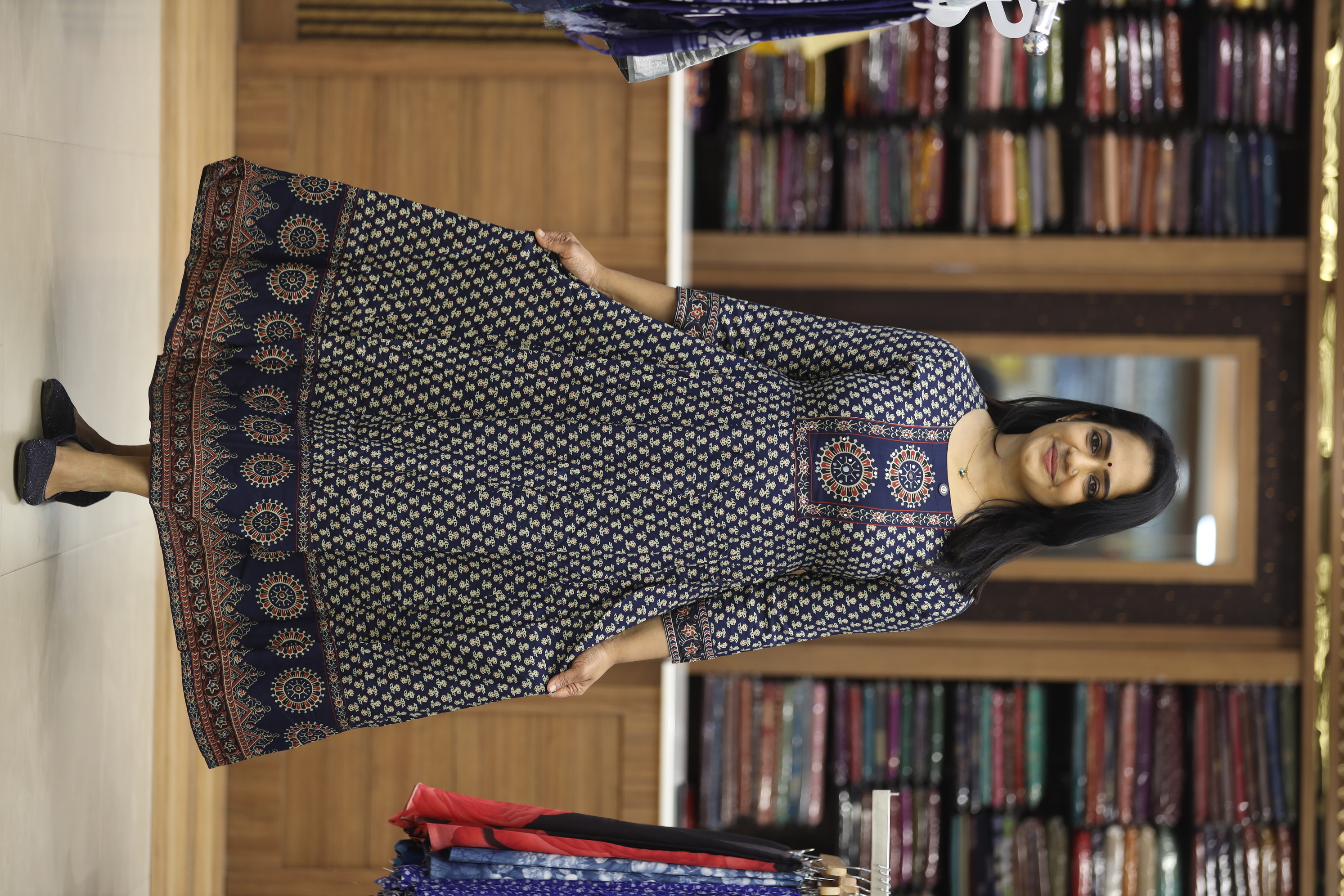 1832jfnavyblue anarkali 48length
