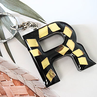 'R' AFFLUENCE LETTER KEYCHAIN 'R' AFFLUENCE LETTER KEYCHAIN