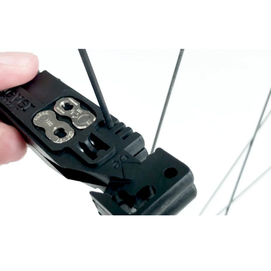 Clever Fallout Tyre Lever