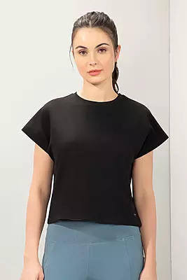 Amante Crop T Shirts ATP85301