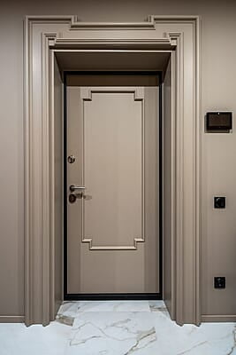 Modern Taupe 3D HDHMR Moulding Door with Sleek Deco Paint Finish Modern Taupe 3D HDHMR Moulding Door with Sleek Deco Paint Finish