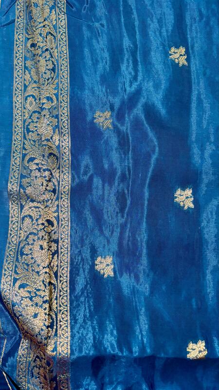 Banarasi Russian silk with Bandini weaving saree