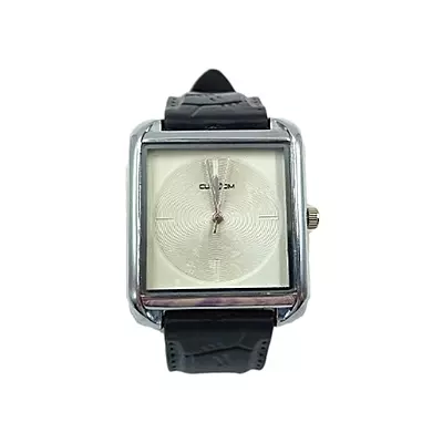 Minimalist Unisex Black Analog Faux Leather Strap Watch