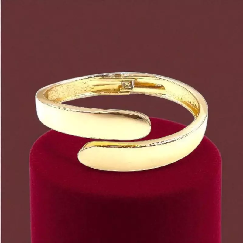 Gold Plated Stylish Open Cuff Bangle Bracelet for Women