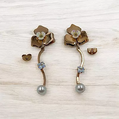Elegant Rose Gold Flower Drop Earrings with Crystal & Gray Pearl
