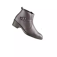 Bold Boot's