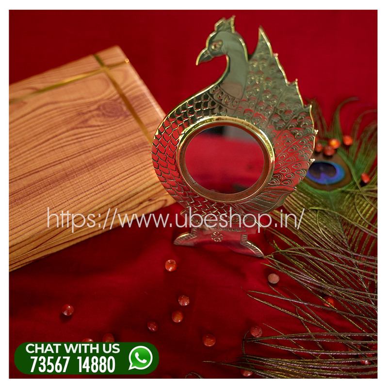 Aramula Kannadi 2.5 Peacock Stand Model