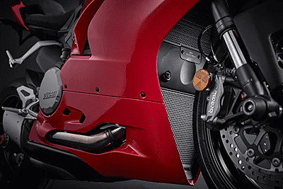 Evotech Performance Lower Radiator Guard for Ducati Panigale V2 2020 Onwards Evotech Performance Lower Radiator Guard for Ducati Panigale V2 2020 Onwards