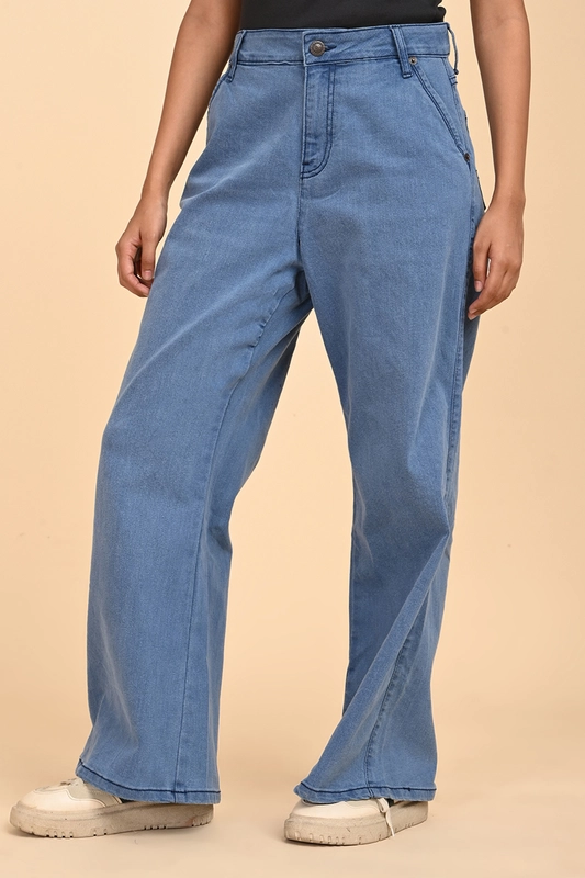 Women's Wide Leg Denim Pant