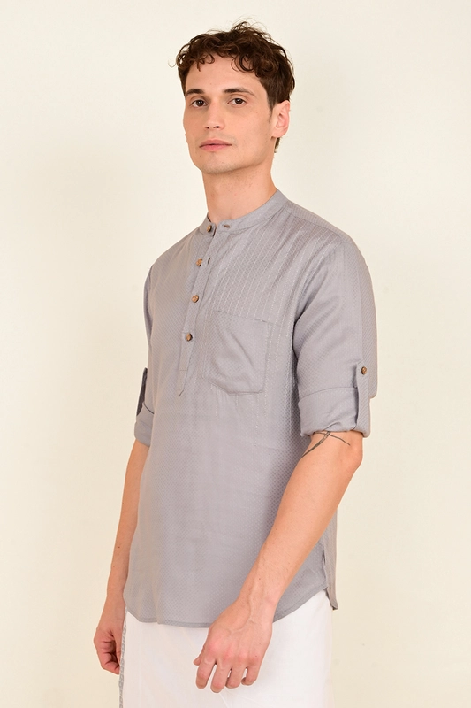 Men's Embroidered Short Kurta