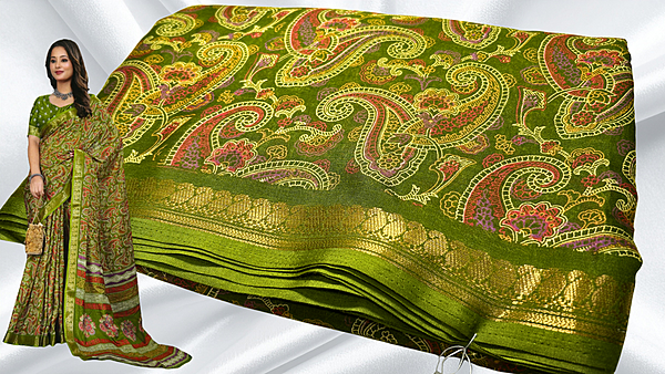 Aariv Binny Silk Small Jari Saree - Leaf Green