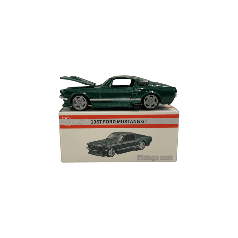 Ford Mustang GT 1967 1:64 Bburago