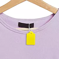 Pack of 100 Medium Yellow Strung Tags 25 x 39mm
