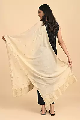 Women Woven Design Jacquard Shawl-SS