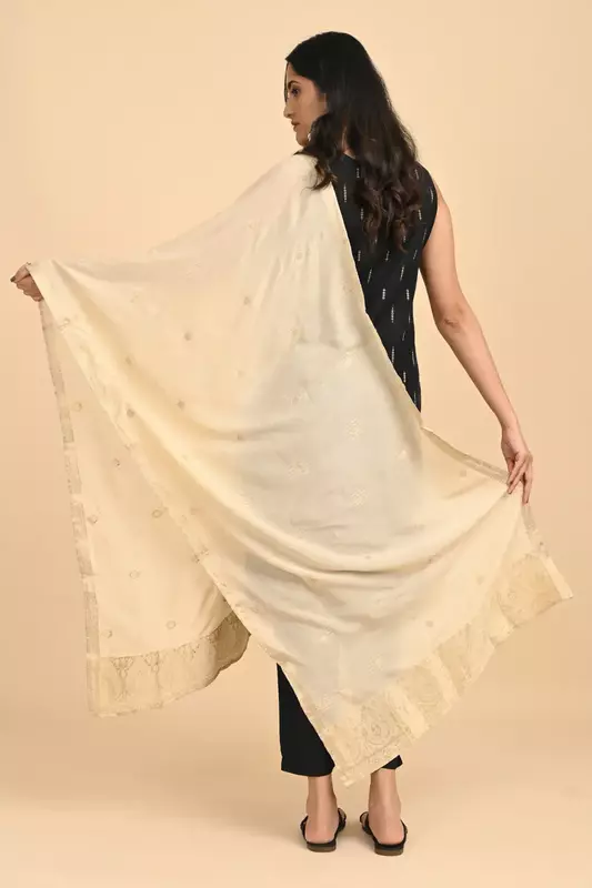 Women Woven Design Jacquard Shawl-SS