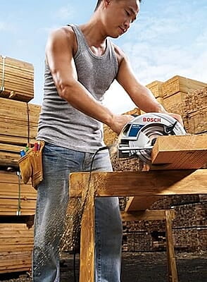 Bosch GKS 190 Heavy Duty Electric Circular Saw, 1,400W, 5,200 rpm, 184 mm Blade, 20 mm Bore, Air Blower, Bosch Click & Clean System, 4.1 kg + Key, Parallel Guide, Saw Blade, 1 Year Warranty