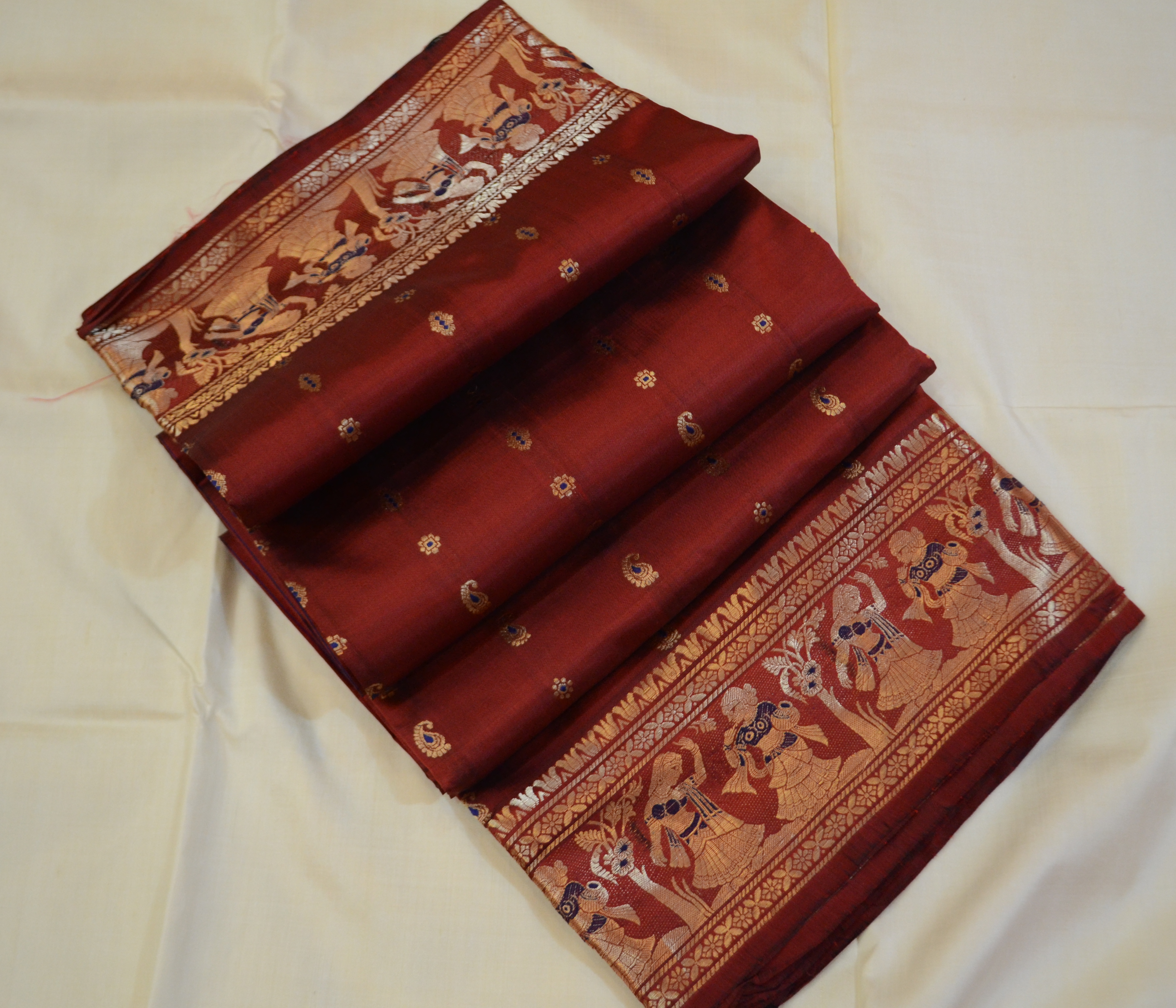 2000 buta chocolate brown pure katan silk Swarnachari