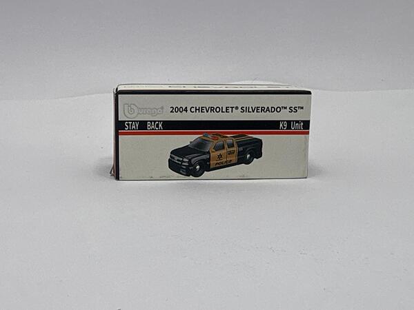 Chevrolet Silverado SS 2004 K9 Unit Black | 1:64 | Bburago
