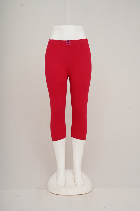 Women Dark Pink Capri