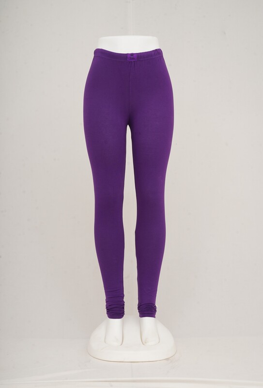 Women Plum Churidar Leggings