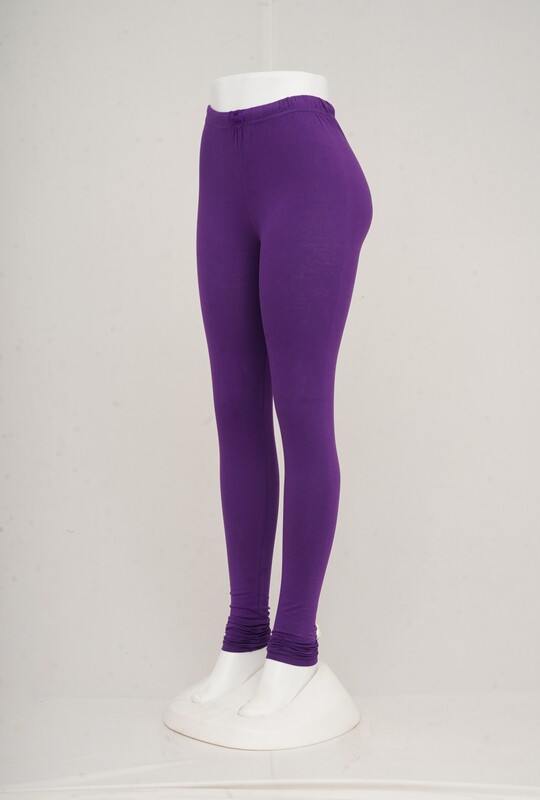 Women Plum Churidar Leggings