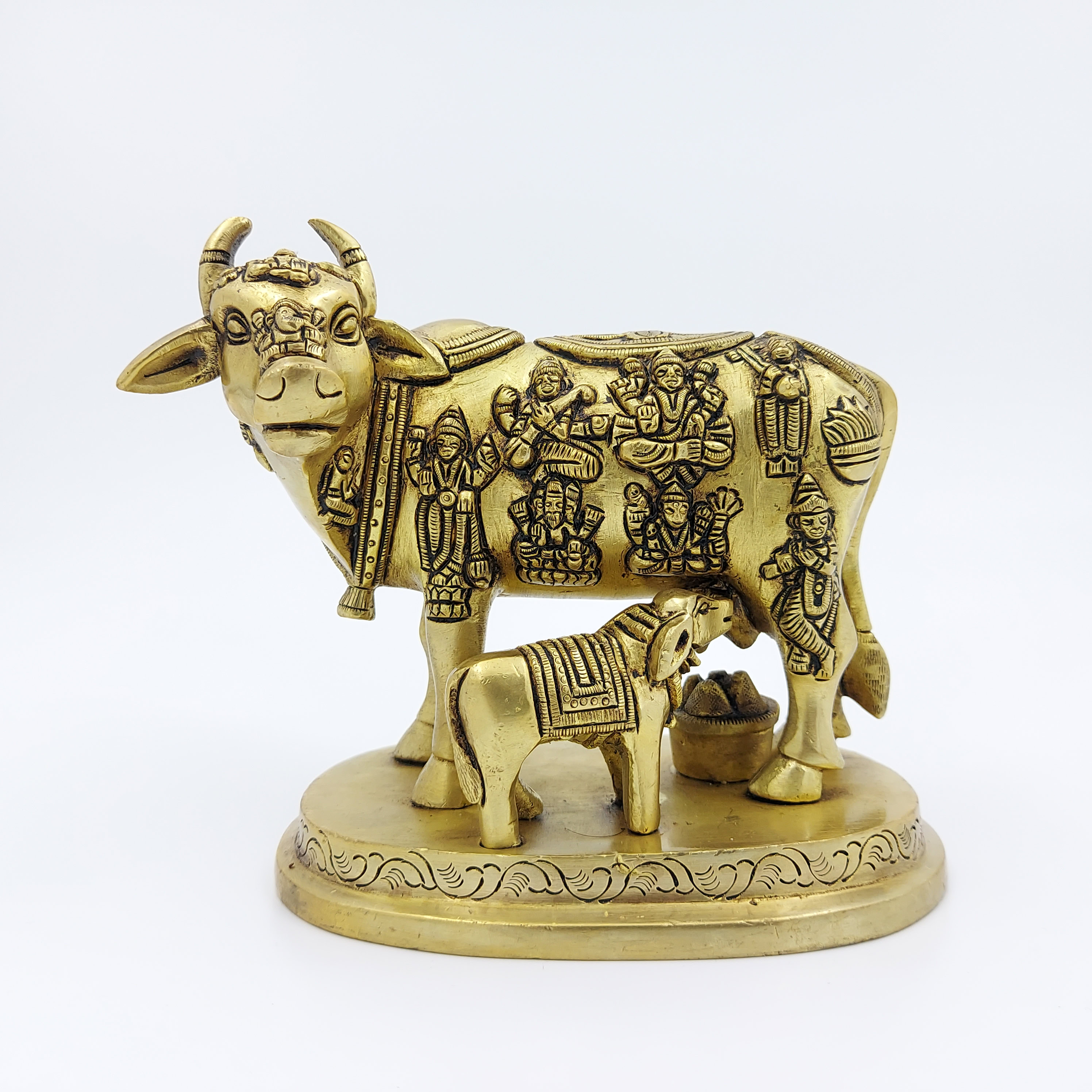 Brass Super Fine Cow and Calf Kamadhenu - 3.8 inch Height | Intricate Brass Cow and Calf Kamadhenu for Prosperity