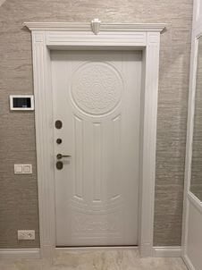 Classic White 3D HDHMR Moulding Door with Elegant Deco Paint Finish