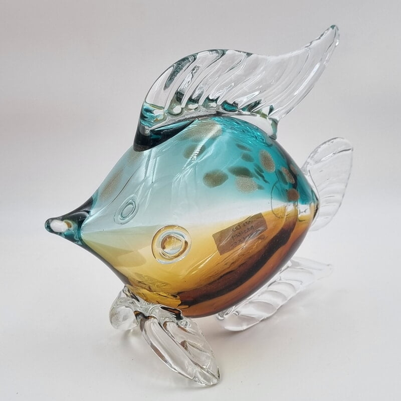 Circular Transparent Fish