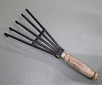 Garden Leaf Rake Big Panja with Five Teeth, Hard Steel Material With Wooden Handle | Hand cultivator 5 fingure