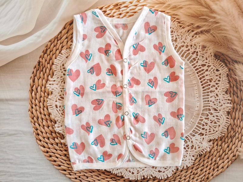 Muslin Jabla - Red & Blue Heart