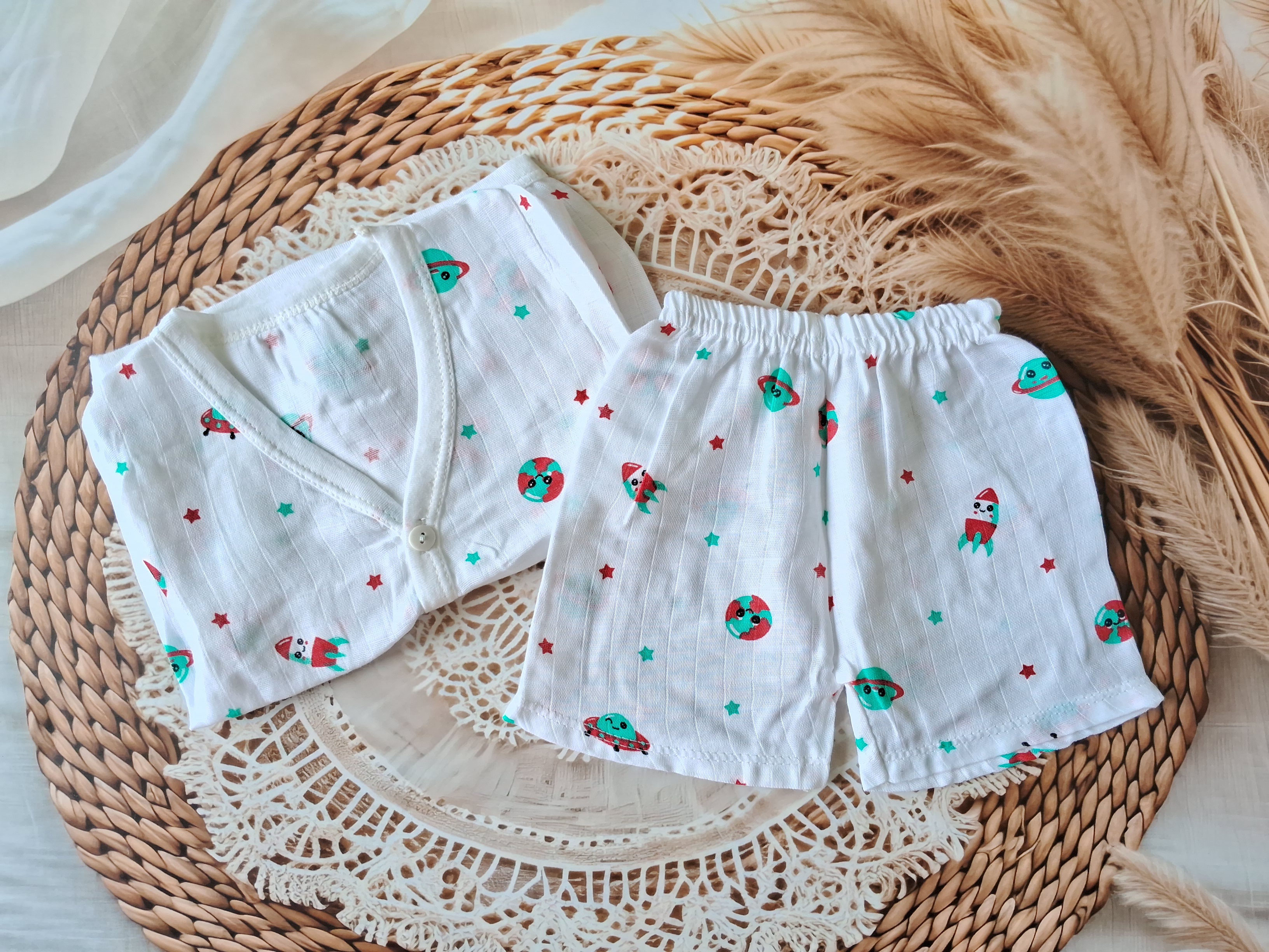 Muslin Jabla Set - White Planet - Half Sleeve