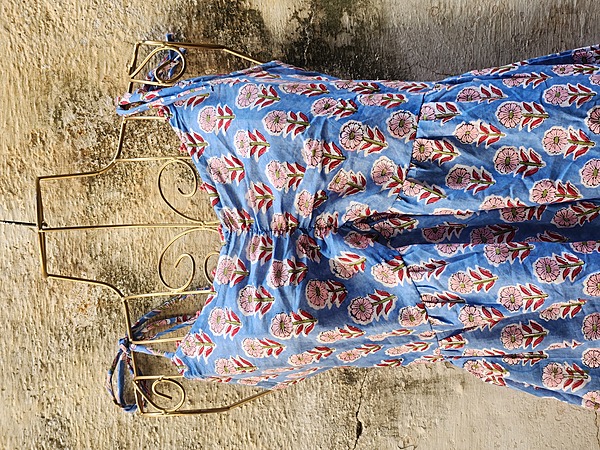 Freya's gentle Scrunch Frill Dress - Blue & Flowers